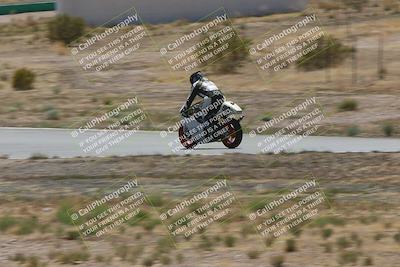 media/Apr-20-2025-AHRMA (Sun) [[393a79c373]]/Race/Group 7/Turn 4b/